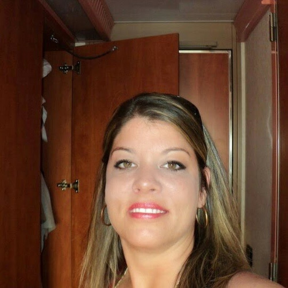 Meet your Posher, Jillian